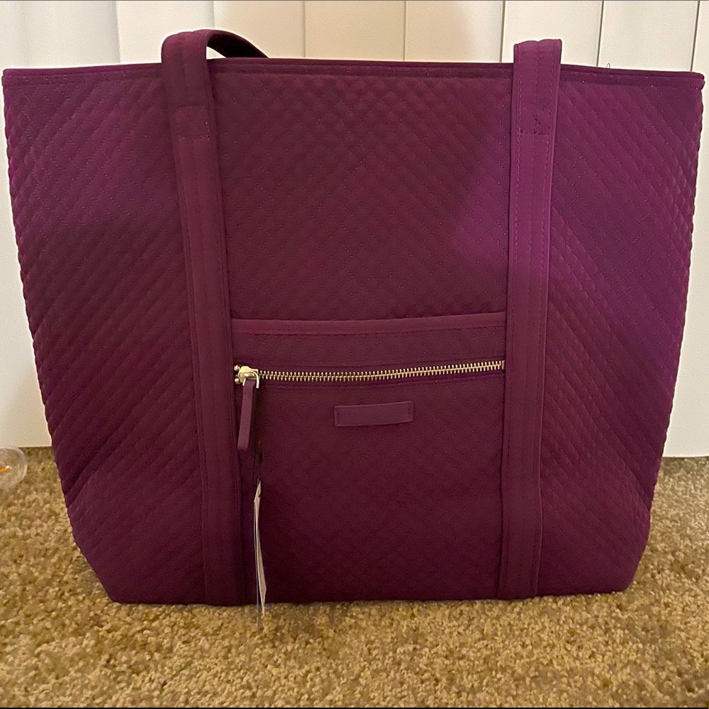 Vera Bradley BNWT Large Tote in Gloxinia Purple